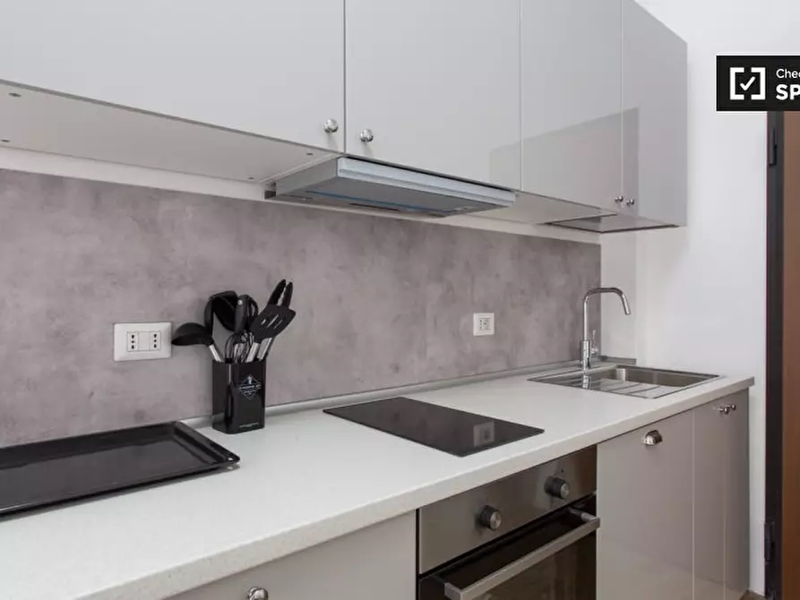 Immagine 3 di Appartamento in affitto  in Via Guido Cavalcanti a Milano