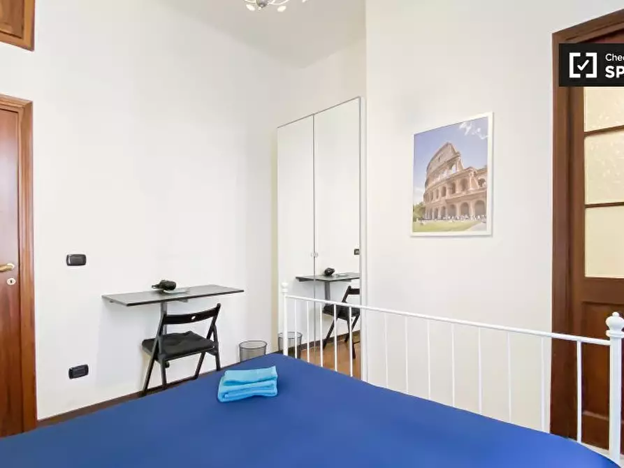 Immagine 4 di Camera condivisa in affitto  in Via Matteo Boiardo a Roma