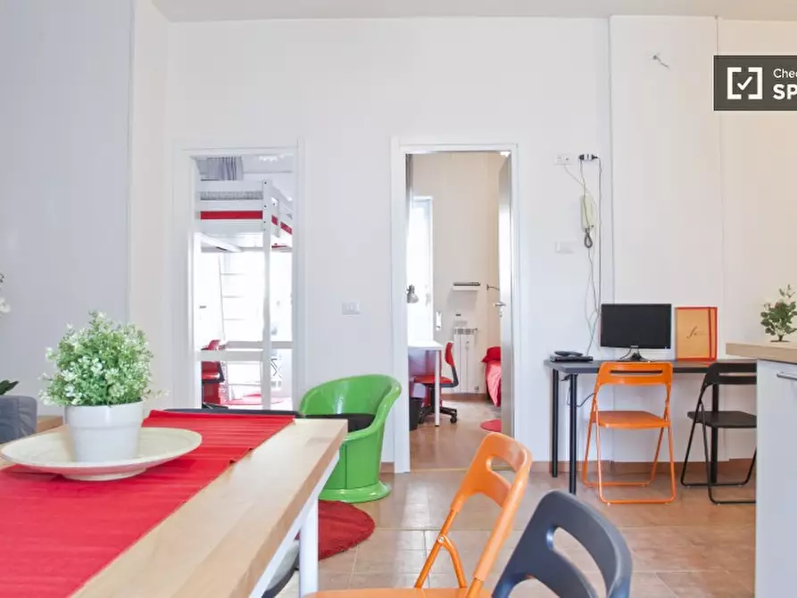 Immagine 9 di Camera condivisa in affitto  in Viale Libia a Roma