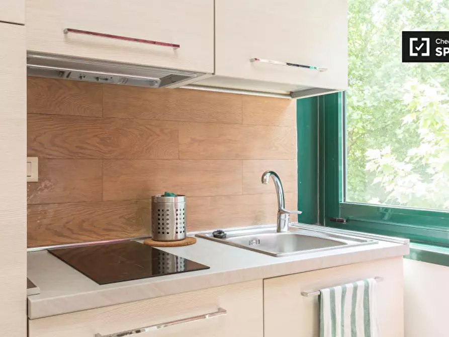 Immagine 9 di Ufficio in affitto  in Via Privata Carlo Montanari a Milano