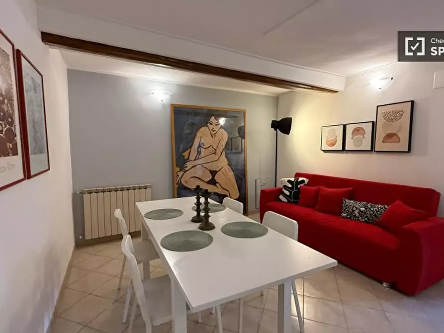 Immagine 5 di Camera condivisa in affitto  in P.za di Sant'Apollonia a Roma