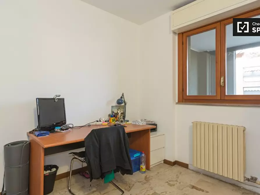 Immagine 5 di Camera condivisa in affitto  in Via Nicola Romeo a Milano