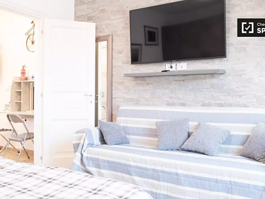 Immagine 8 di Appartamento in affitto  in Via del Portico Placidiano a Fiumicino