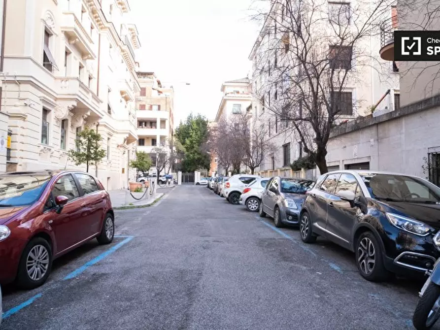 Immagine 17 di Camera condivisa in affitto  in Via Antonio Gallonio, 00161 Roma RM, Italy a Roma