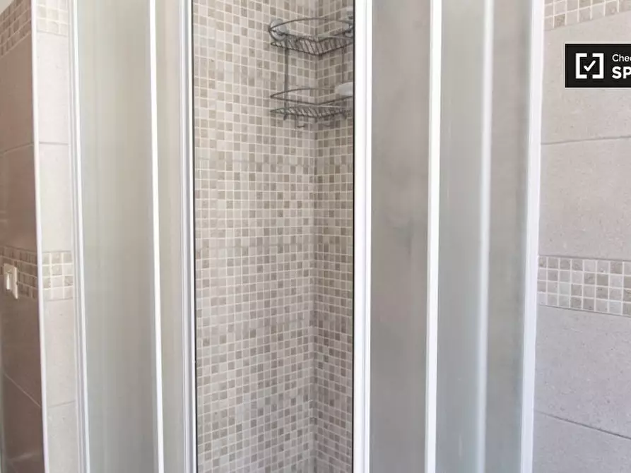 Immagine 10 di Appartamento in affitto  in Via Giacomo Venezian a Roma