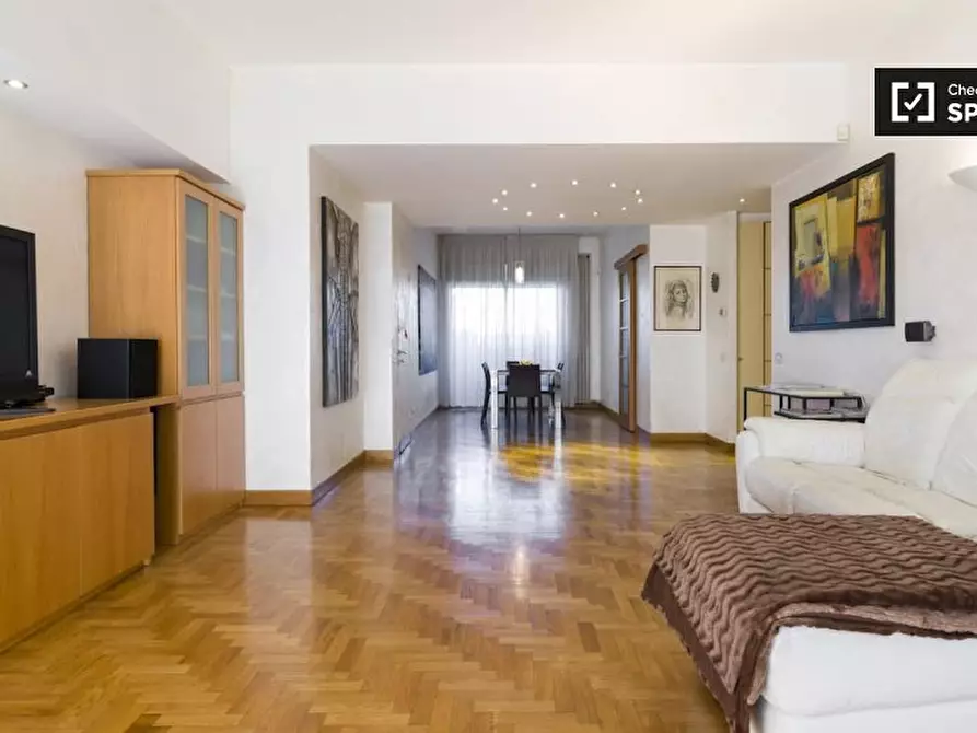 Immagine 8 di Appartamento in affitto  in Via Eugenio Montale a Milano