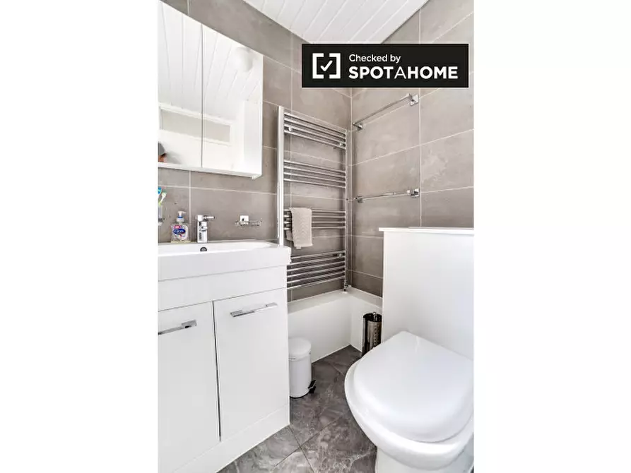 Immagine 19 di Camera condivisa in affitto  in Ollerton Green a Poplar