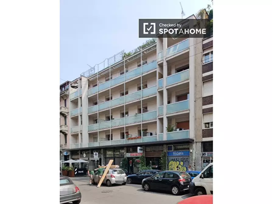 Immagine 17 di Camera condivisa in affitto  in Via Donatello a Milano