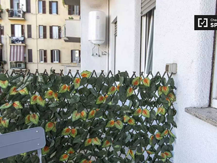 Immagine 6 di Camera condivisa in affitto  in Via Oderisi da Gubbio a Roma