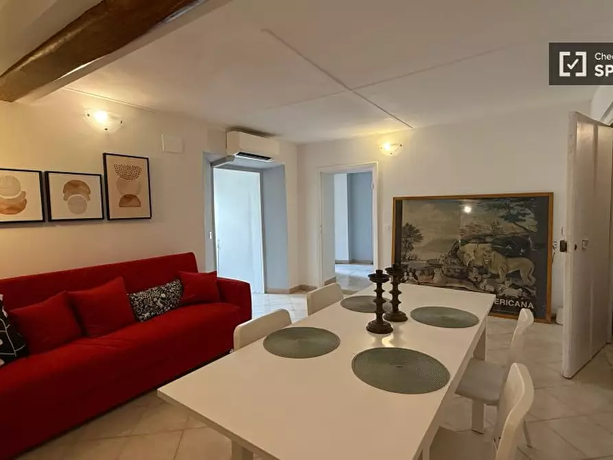 Immagine 15 di Camera condivisa in affitto  in P.za di Sant'Apollonia a Roma