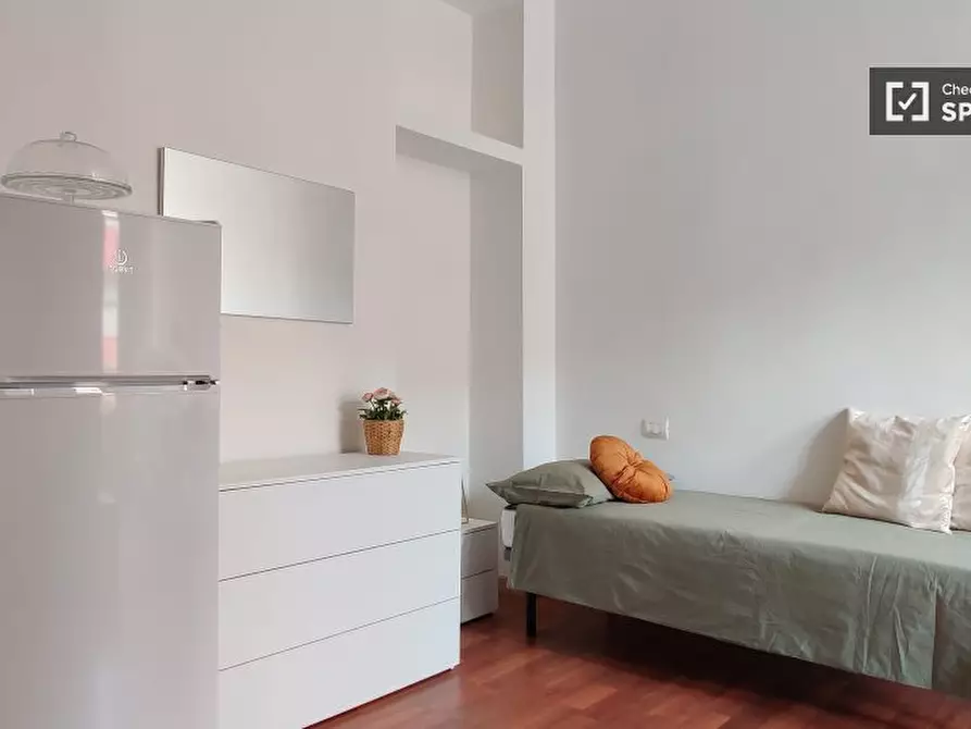 Immagine 5 di Ufficio in affitto  in Via degli Etruschi a Milano