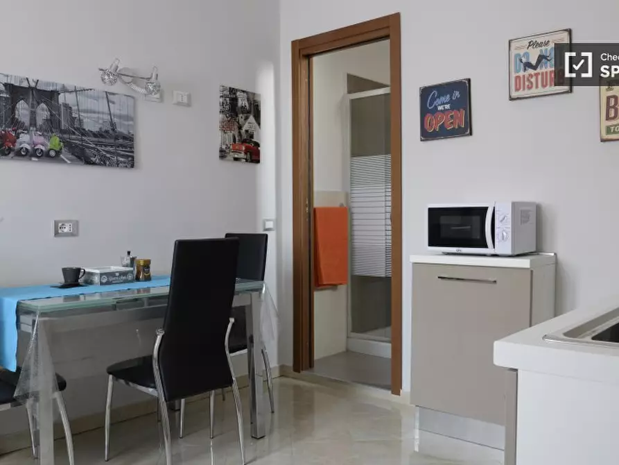 Immagine 4 di Appartamento in affitto  in via Trivulzio a Milano