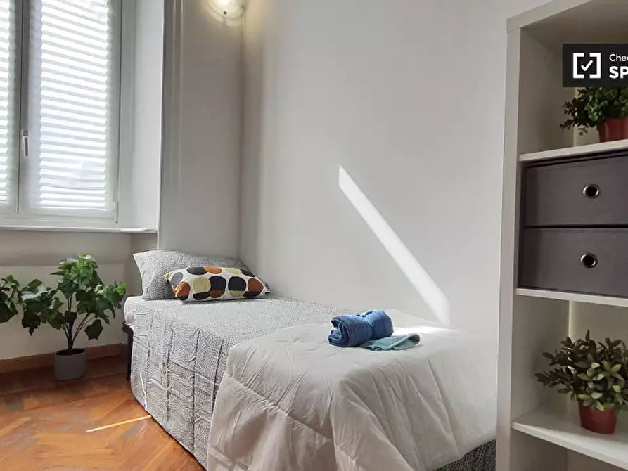 Immagine 13 di Camera condivisa in affitto  in Via Sebastiano del Piombo a Milano