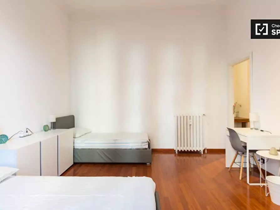 Immagine 4 di Camera condivisa in affitto  in Via Carlo Darwin a Milano