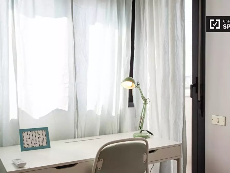 Immagine 4 di Camera condivisa in affitto  in Via Tertulliano a Milano