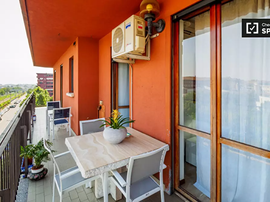 Immagine 7 di Camera condivisa in affitto  in Via Leo Longanesi a Milano