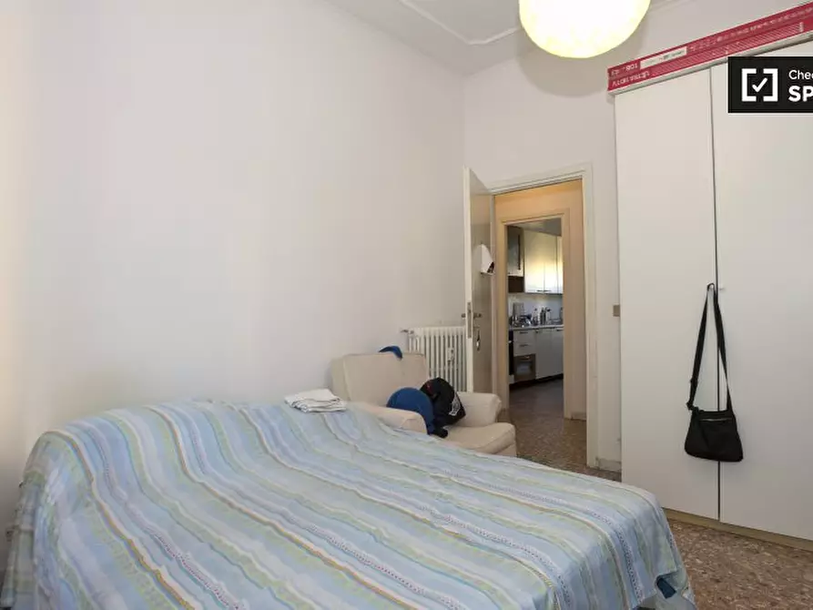 Immagine 8 di Camera condivisa in affitto  in Via Federico Ozanam a Roma