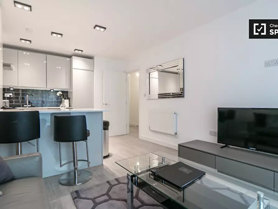Immagine 4 di Appartamento in affitto  in Flat 204, 6 Bromehead St, Whitechapel, London E1 2PQ a Poplar