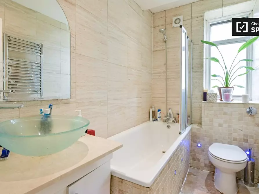 Immagine 9 di Camera condivisa in affitto  in Grice Court a Islington