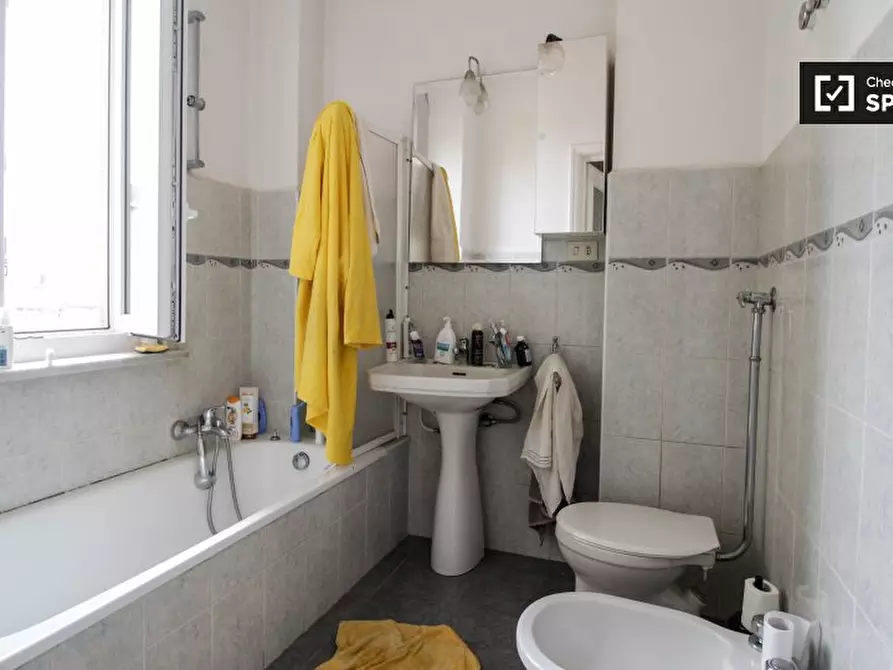 Immagine 12 di Camera condivisa in affitto  in Corso S. Maurizio a Torino