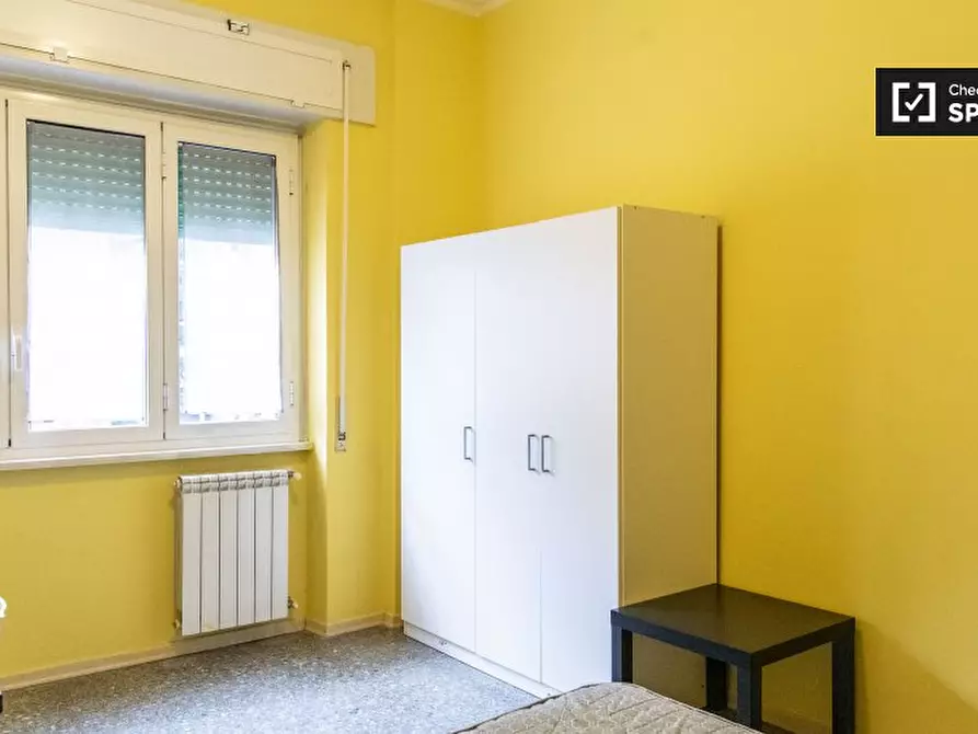 Immagine 2 di Camera condivisa in affitto  in Via Giulio Aristide Sartorio, 00147 Roma RM, Italy a Roma