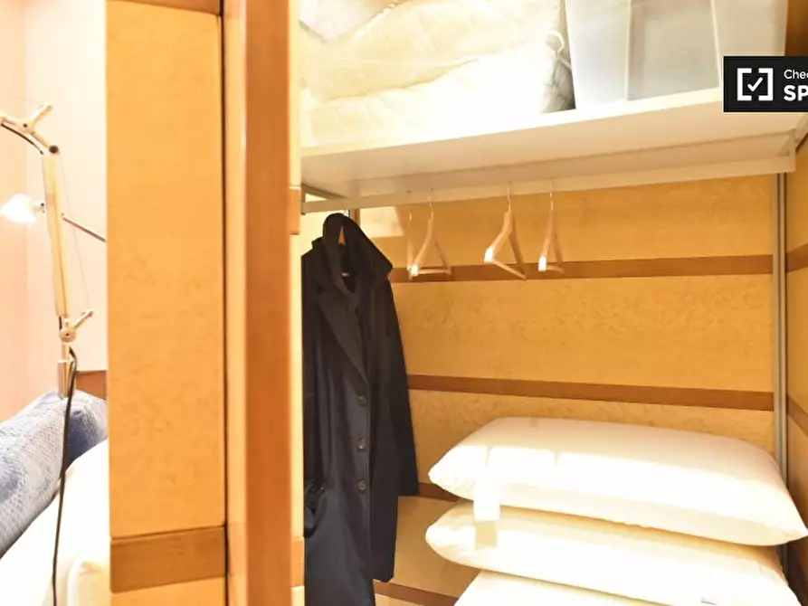 Immagine 16 di Appartamento in affitto  in Via Appia Nuova, 00183 Roma RM, Italy a Roma