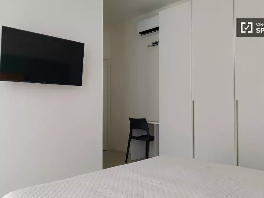 Immagine 4 di Camera condivisa in affitto  in Via degli Orti a Pero