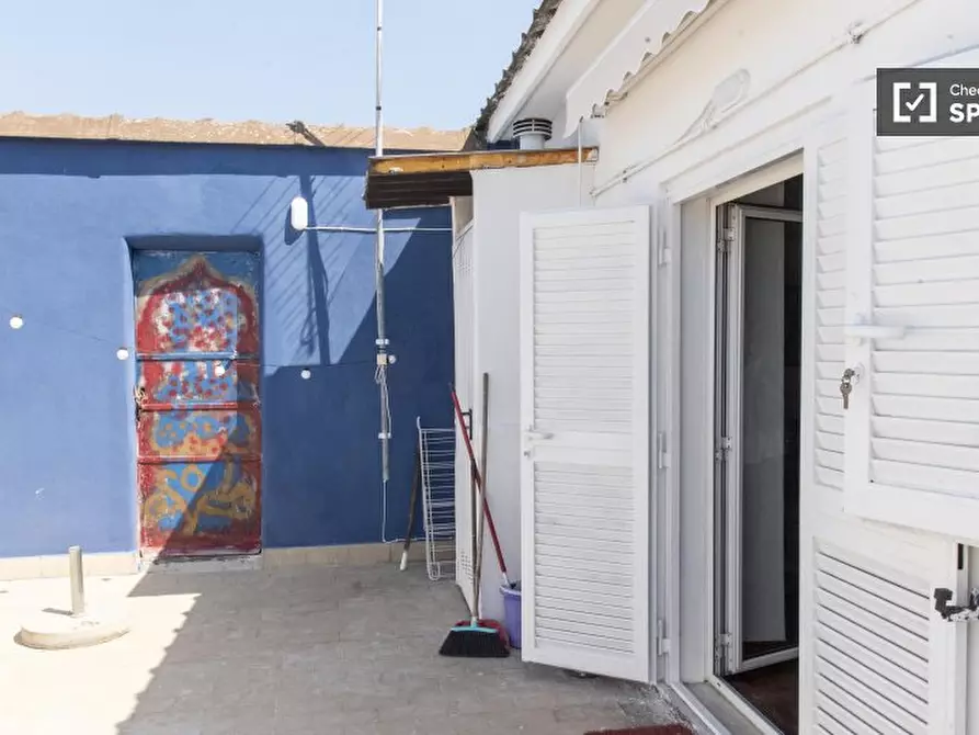 Immagine 12 di Appartamento in affitto  in Via Casilina a Roma