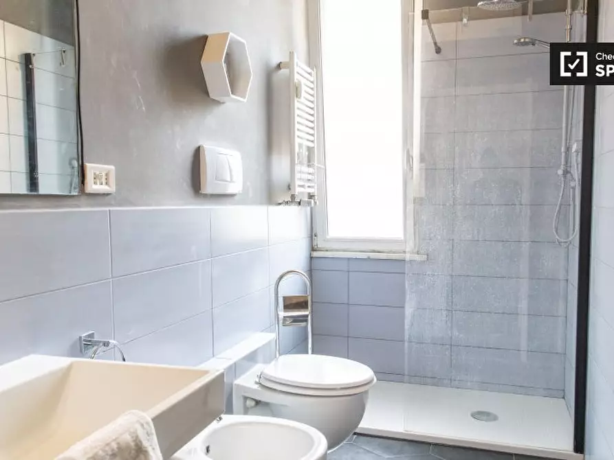 Immagine 5 di Appartamento in affitto  in Via Francesco Caracciolo a Roma