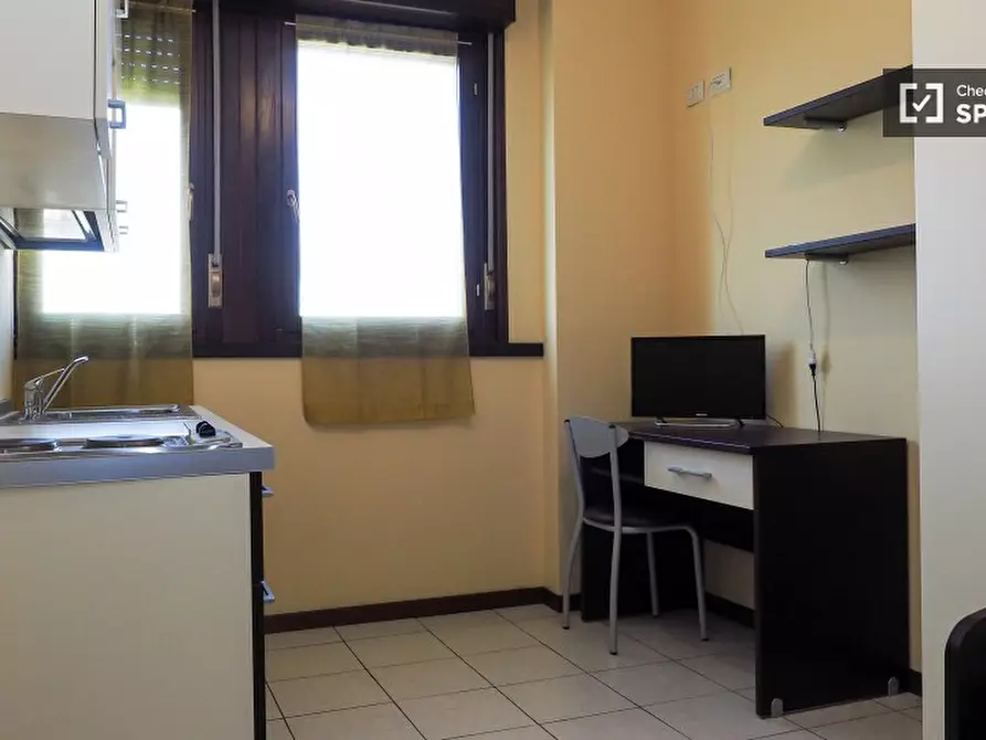 Immagine 4 di Ufficio in affitto  in Viale Antonio Gramsci a Sesto San Giovanni