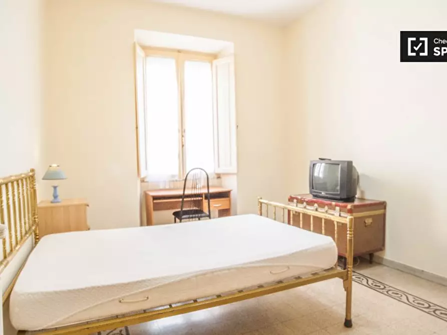 Immagine 4 di Camera condivisa in affitto  in Via Orvieto a Roma
