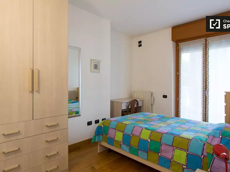 Immagine 15 di Appartamento in affitto  in Via Giovanni Segantini a Milano