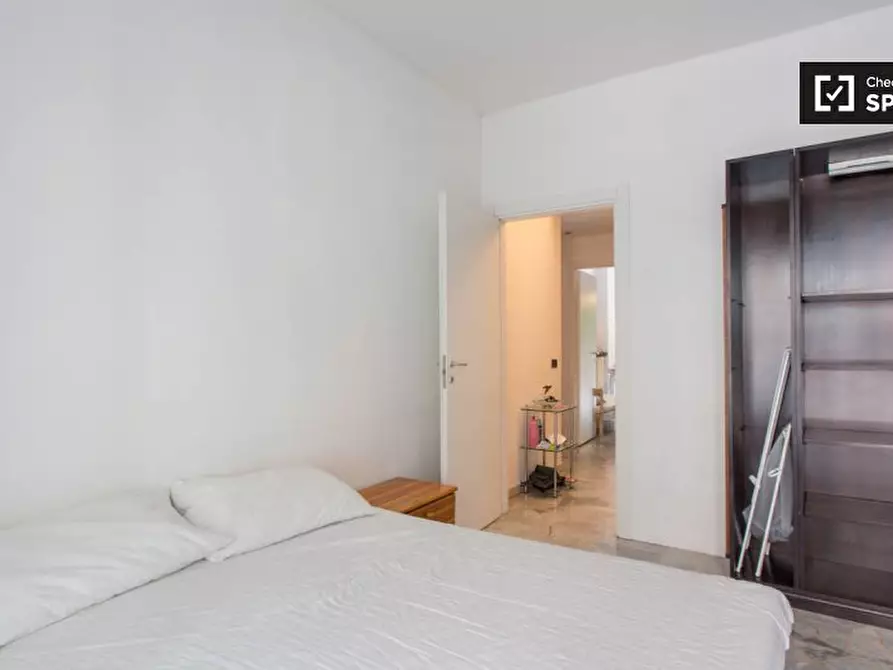 Immagine 17 di Camera condivisa in affitto  in Via Carnia a Milano