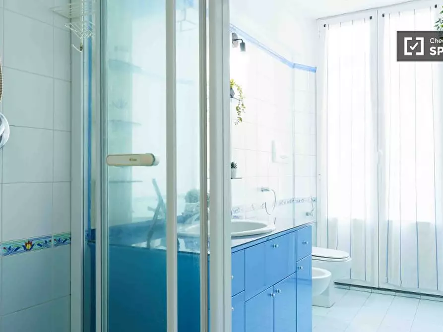 Immagine 6 di Camera condivisa in affitto  in Via Orti a Milano