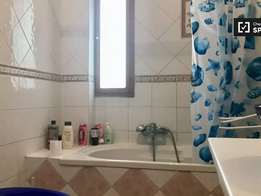 Immagine 14 di Camera condivisa in affitto  in Via di Trigoria, 00128 Selcetta RM, Italy a Roma