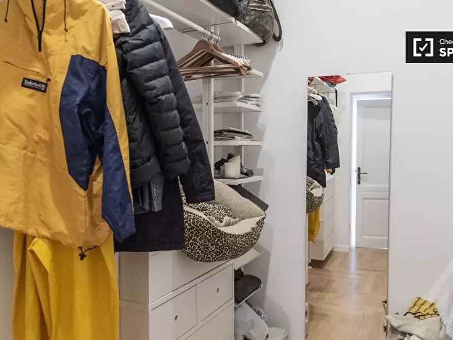 Immagine 16 di Appartamento in affitto  in Viale Giulio Cesare a Roma