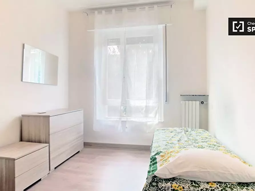 Immagine 2 di Camera condivisa in affitto  in Via Luigi Chiarelli, 20151 Milano MI, Italy a Milano