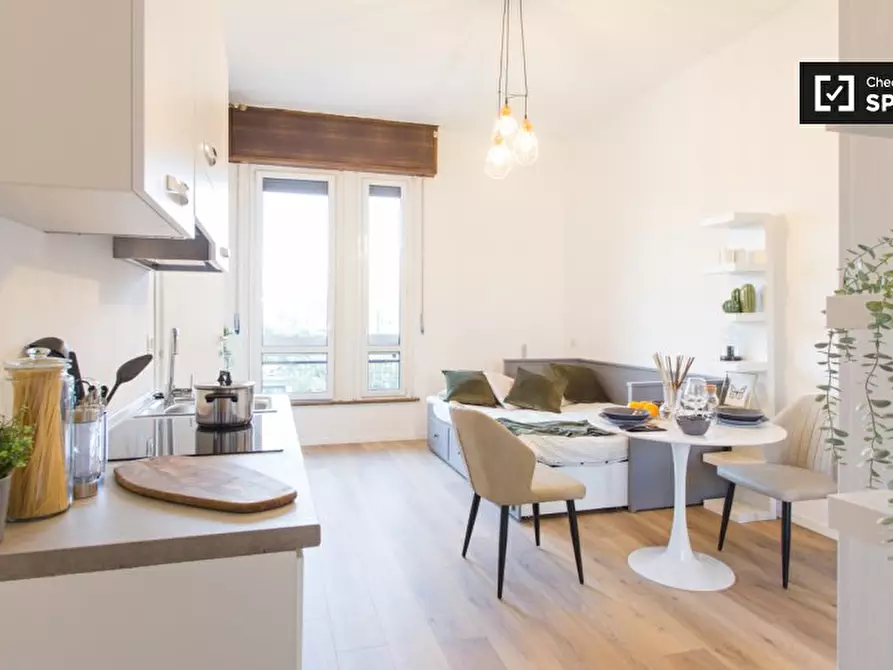 Immagine 7 di Ufficio in affitto  in Viale Gorizia a Milano