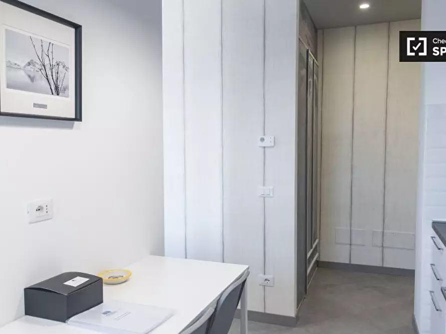 Immagine 3 di Ufficio in affitto  in Via Prenestina a Roma