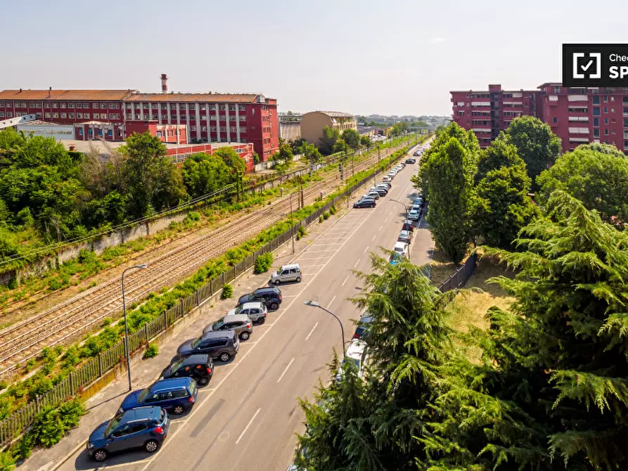Immagine 8 di Camera condivisa in affitto  in Via Leo Longanesi a Milano