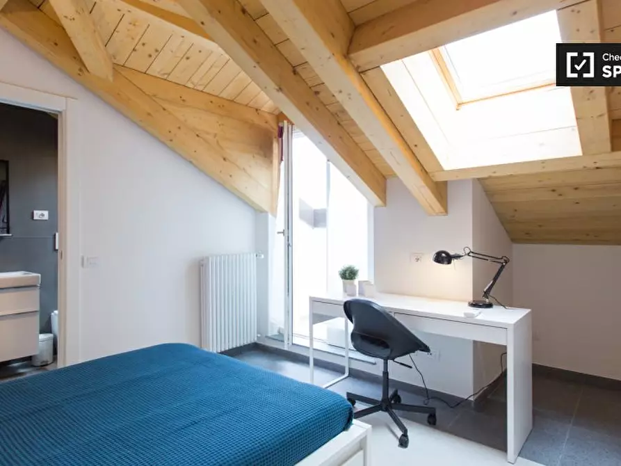 Immagine 18 di Camera condivisa in affitto  in Viale Bligny a Milano