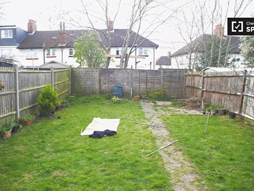 Immagine 10 di Camera condivisa in affitto  in Marvels Ln a Greenwich