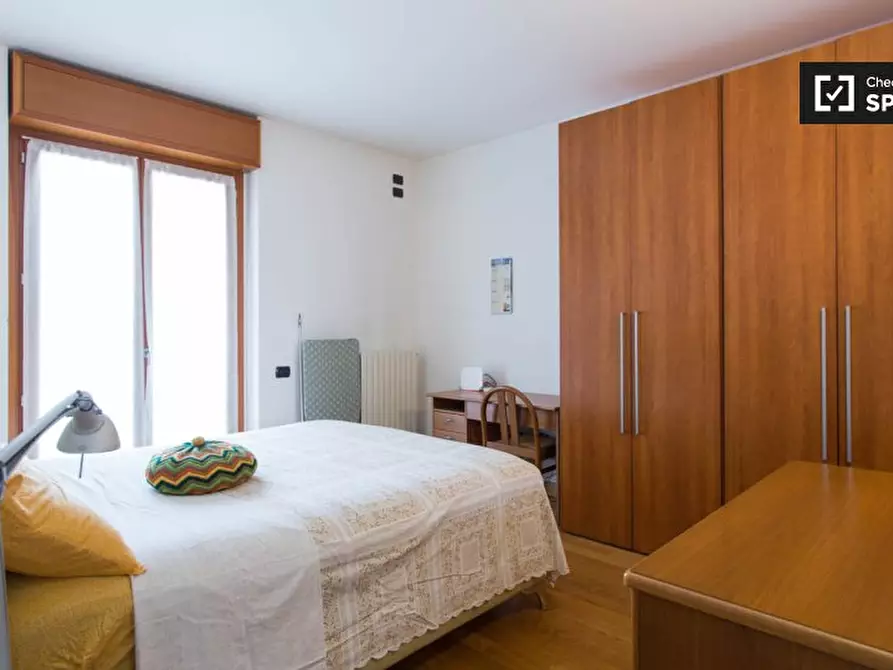 Immagine 18 di Appartamento in affitto  in Via Giovanni Segantini a Milano