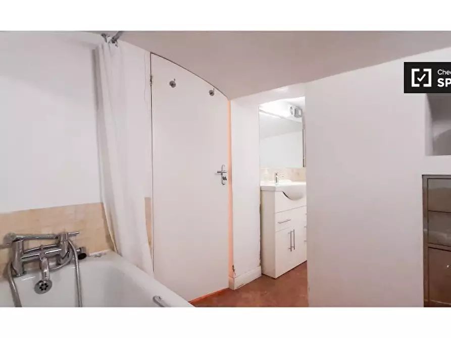 Immagine 13 di Appartamento in affitto  in A Kensington Gardens Square a Paddington