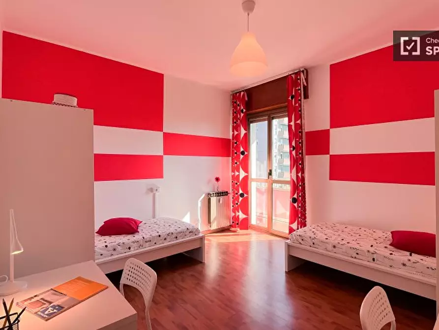 Immagine 1 di Camera condivisa in affitto  in Via Carlo Marx a Sesto San Giovanni