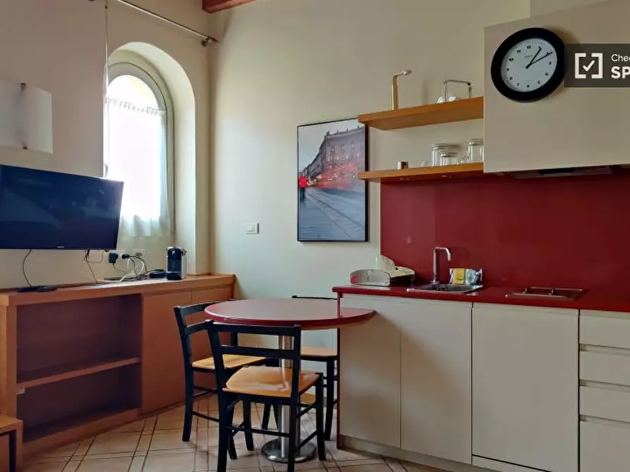 Immagine 2 di Appartamento in affitto  in Via Ascanio Sforza a Milano