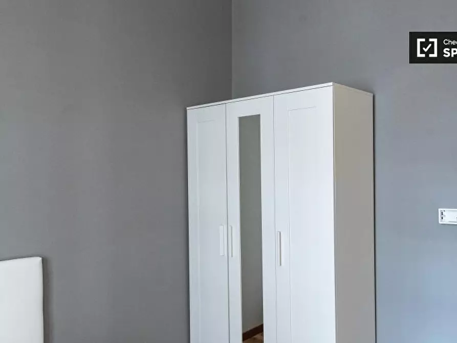 Immagine 3 di Camera condivisa in affitto  in Via Pietro Tacchini a Roma