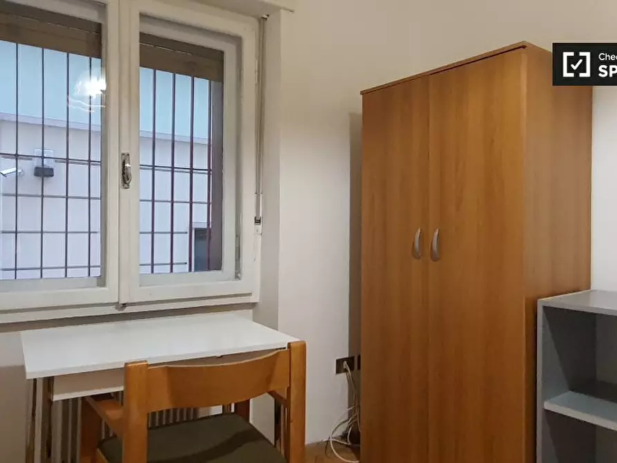 Immagine 3 di Camera condivisa in affitto  in Via S. Giovanni a Trento
