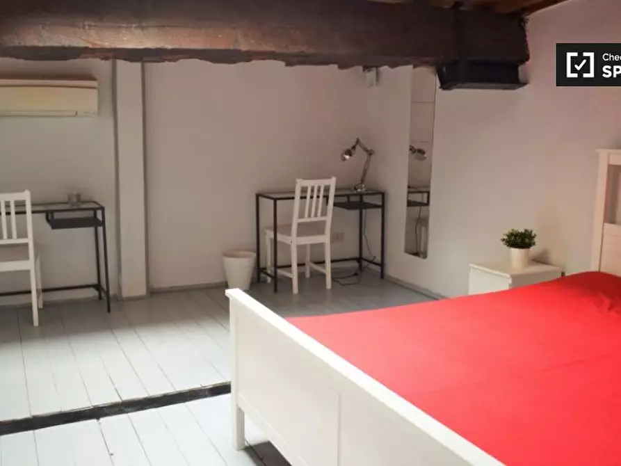 Immagine 14 di Camera condivisa in affitto  in Via Vinegia a Firenze