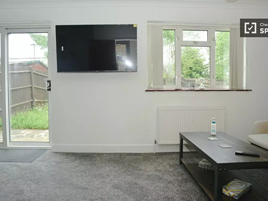 Immagine 3 di Appartamento in affitto  in A Tangmere Way a Brent
